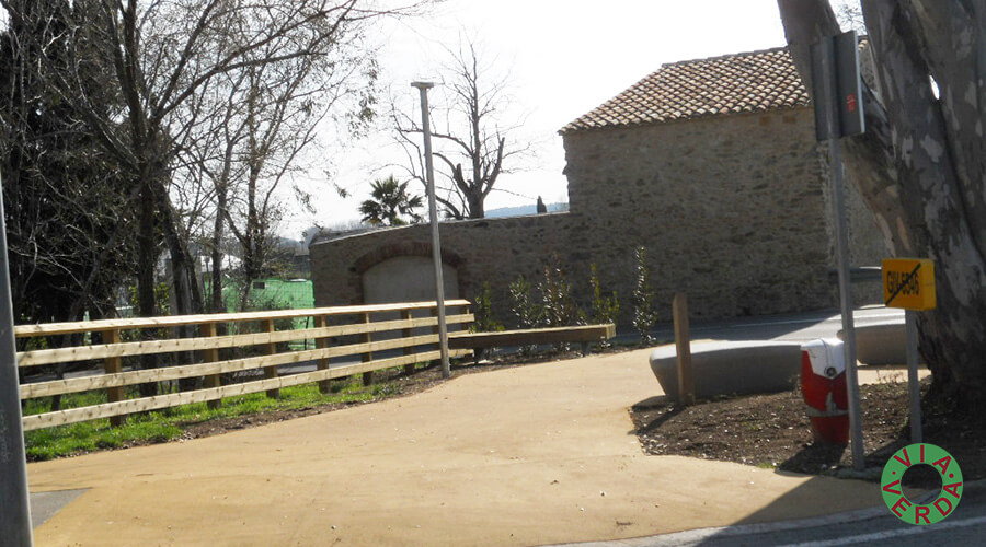 Ajuntament de Palafrugell. Pista Verda, urbanització, mobiliari